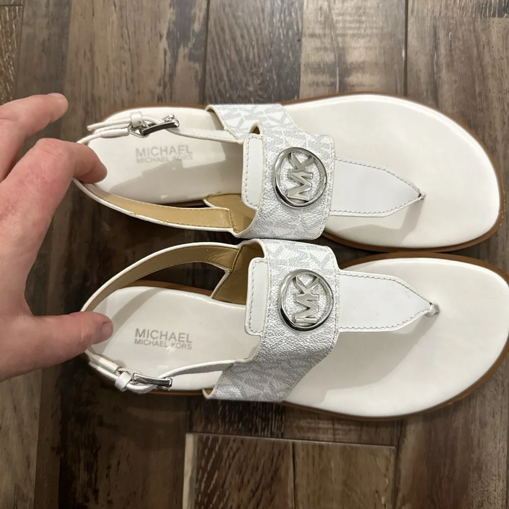 Michael Kors White and Silver Sandals - Picture 3 of 5